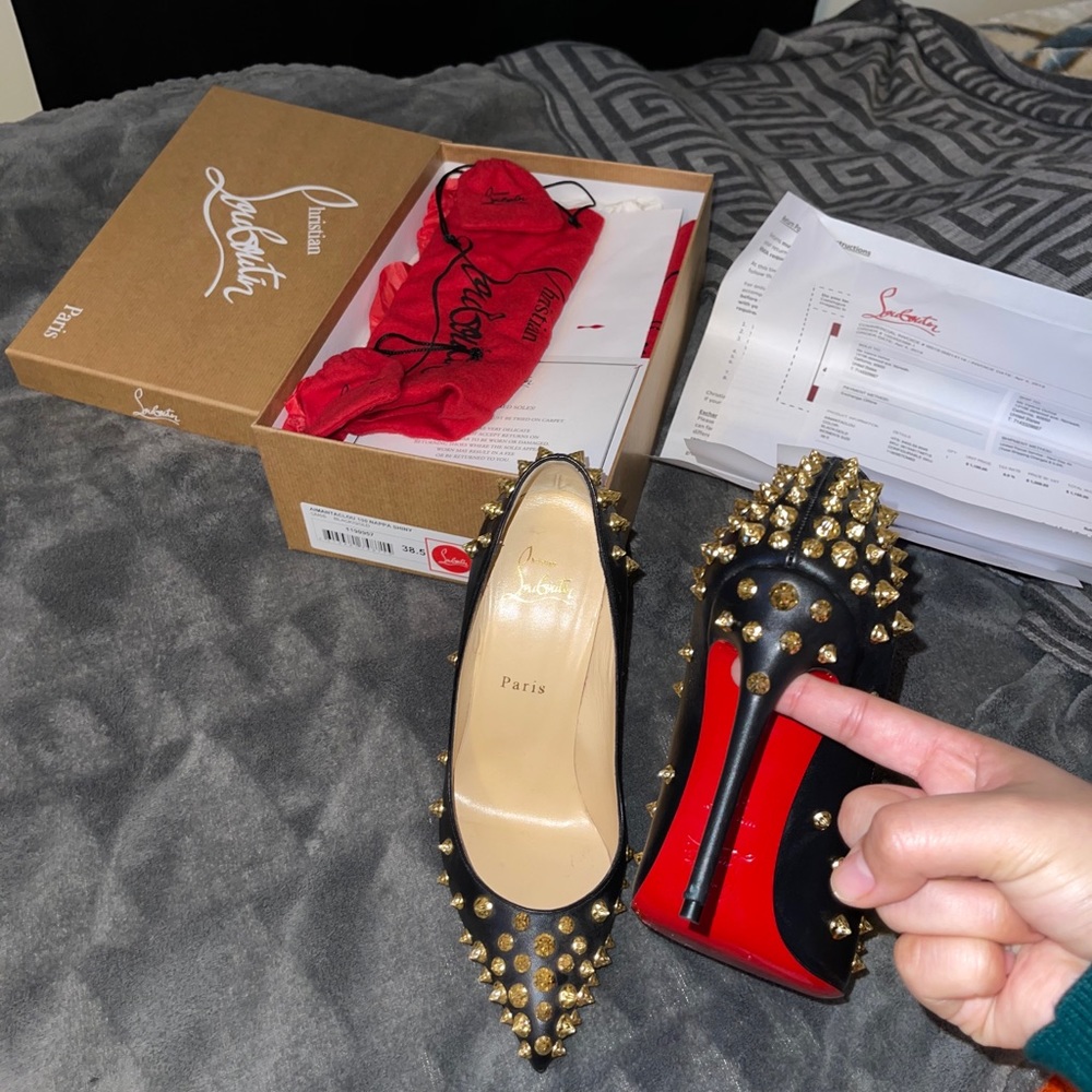 Christian louboutin heel